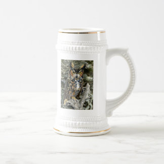 Grande caneca de cerveja da coruja do chifre