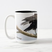 Grande caneca do abutre preto