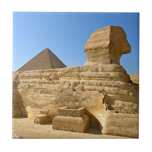 Grande Esfinge de Gizé com a pirâmide de Khafre -  (Frente)