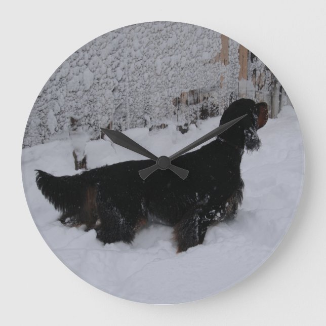 Grande Gordon Setter em um Relógio de Muro de Neve (Frente)