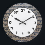 Grande Hebraico Número de Relógio Letras Judaicas Escreve<br><div class="desc">Relógio com números em letras hebraicas. Um belo rosto de relógio para os fãs do sistema de contagem judaica para dizer ao Time como os hebreus antigos podem ter com a ajuda da aposta Aleph Bet / Alef. Um belo item Judaica com um pano de fundo mostrando o escrevendo hebraico...</div>
