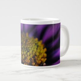 Grande O interior de uma Caneca de Café Jumbo Flor Roxa