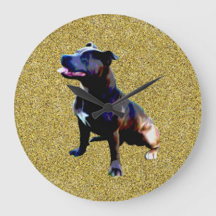 Grande Staffordshire Bull Terrier Em Relógio Dourado, Gra