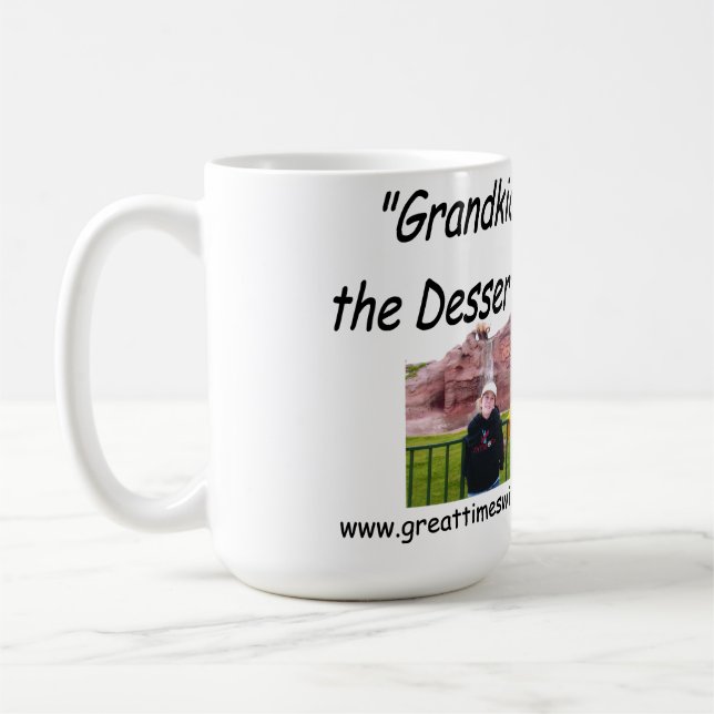 Grandes épocas com caneca dos netos (Esquerda)