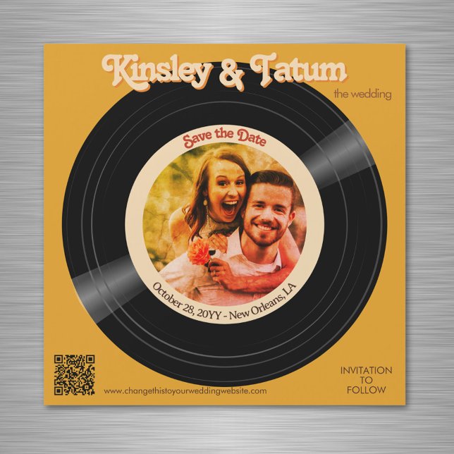 Gravar Imagem de Foto Salvar a Data QR Groovy Brow (Retro vinyl record photo magnet Save the Dates with groovy colors and fonts)