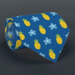 Gravata Abacaxis e Blue Floral Tropical Blue<br><div class="desc">Fruta tropical e padrão azul floral.</div>