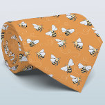 Gravata Abelha Mel<br><div class="desc">Um padrão de abelhas de mel em um fundo laranja queimado para aqueles que amam a natureza e polinizadores. Arte original de Nic Squirrell. Altere a cor de fundo na ferramenta design para personalizar.</div>