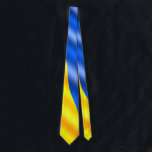 Gravata Apoiar a Ucrânia Neck Tie Bandeira Ucraniana - Lib<br><div class="desc">Apoiar as Gravatas da Ucrânia - Liberdade - Paz - Bandeira Ucraniana - Coração - Juntos,  Vitória da Liberdade! Você também pode transferir para mais de 1000 produtos Zazzle! Redimensionar e mover ou remover e adicionar elementos/texto com a ferramenta de personalização! Eu Fico Com A Ucrânia!</div>