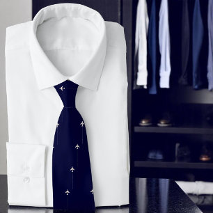 Gravata avião do viagem com linha pontilhada