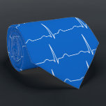 Gravata Azul do teste padrão do cardiogram ECG do doutor<br><div class="desc">Medique a gravata azul brilhante do teste padrão do cardiogram ECG de Cardiologista. Teste padrão do Cardiogram ECG para o laço do doutor do cardiologista. Personalize e mude a cor do fundo, se desejado. Projete impresso em ambos os lados do laço. Um electrocardiograma (ECG/EKG) é uma gravação elétrica do coração...</div>