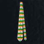 Gravata Bandeira de India<br><div class="desc">A bandeira indiana é uma tricolour horizontal carregado com no meio um o emblema. As cores usadas na bandeira são azuis,  alaranjado,  branco,  verde. A proporção da bandeira indiana é 2: 3. A bandeira de India foi adotada em 1947.</div>