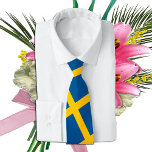 Gravata Bandeira e Suecia suecas, fãs de férias/esporte<br><div class="desc">Gravatas (Negócios): modelo de moda de bandeira Suecia e sueca - adoro o meu país,  viagem,  feriado,  patriotas/adeptos desportivos</div>