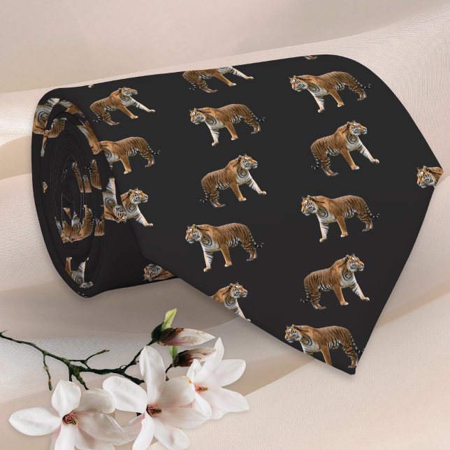 Gravata Bengal Tiger Black Elegant Wildlife Animal Pattern (A stylish tie with a pattern of Bengal tigers on a black background)