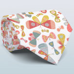 Gravata Borboleta<br><div class="desc">Padrão de borboletas em verde, rosa, azul e amarelo macio. Arte original de Nic Squirrell.</div>
