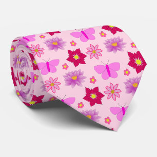 Gravata Borboletas e flores de bebê cor-de-rosa