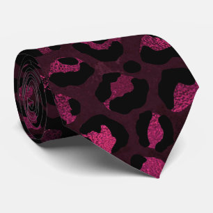 Gravata Bordô e Estampa de Leopardo Preto