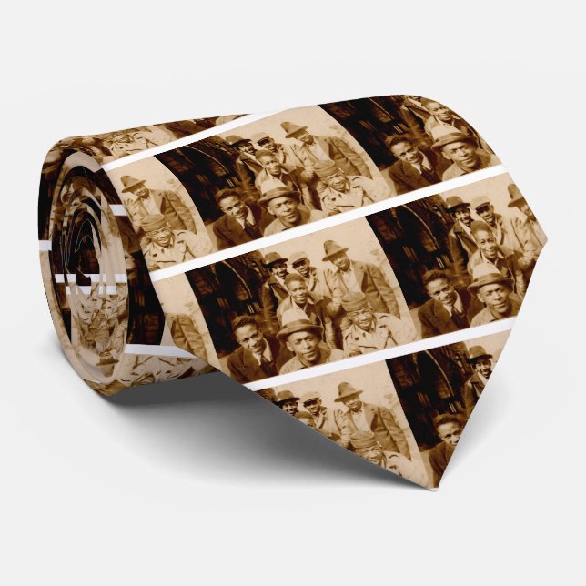 Gravata boyz dos anos 30 da capa RPPC (Rolled)