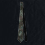 Gravata Camouflage Green Tie Dye<br><div class="desc">Aqui está um design único e moderno para o seu guarda-roupa. Padrão de camuflagem verde estilo Tie Dye. Procure perfeitamente o escritório ou outra ocasião em que seja necessário gravar. Excelente para caçadores,  militares e requerentes de asilo ao ar livre.</div>
