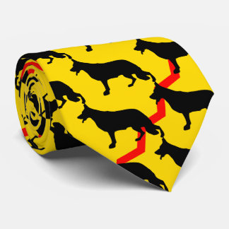 Gravata Cão pastor preto vermelho amarelo