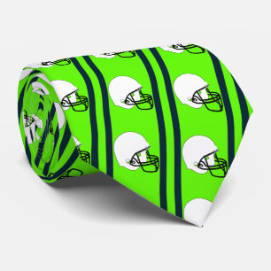 Gravata Capacete Branco de Futebol no Necktie Verde limão