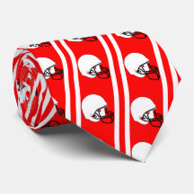 Capacete Branco de Futebol no Necktie Vermelho