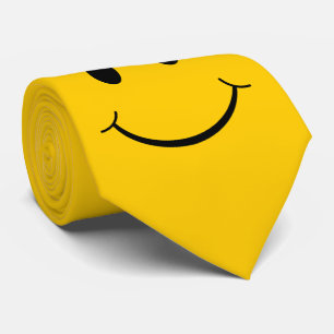 Gravata Cara feliz do amarelo clássico dos anos 70