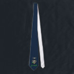 Gravata Ciência! Gravação em Azul<br><div class="desc">Esta é a nossa mascote segurando um cheio de Ermeyer de recheio verde. Fala corajosamente do seu amor pela ciência, química ou corações! Verde em azul.</div>
