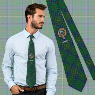 Gravata Clan Kennedy Crest sobre Tartan