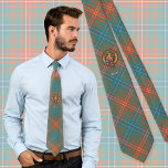 Gravata Clan Wilson Crest sobre o Antigo Tartan<br><div class="desc">Crachá da crista Clan Wilson rodeado por uma correia e fivela sobre o antigo fundo tartano. Custom Text.</div>