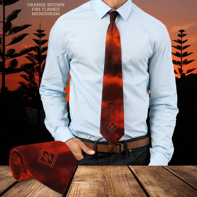Gravata Coletor de Pescoço Moderno, Laranja, Flamejado a F (Fire Flamed Orange Brown Modern Monogram Neck Tie)