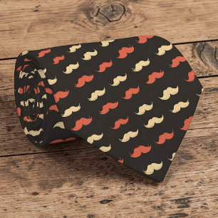 Gravata com Estampa de Bigode