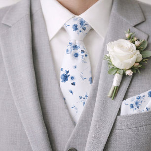 Gravata de casamento floral em aquarela azul empoe