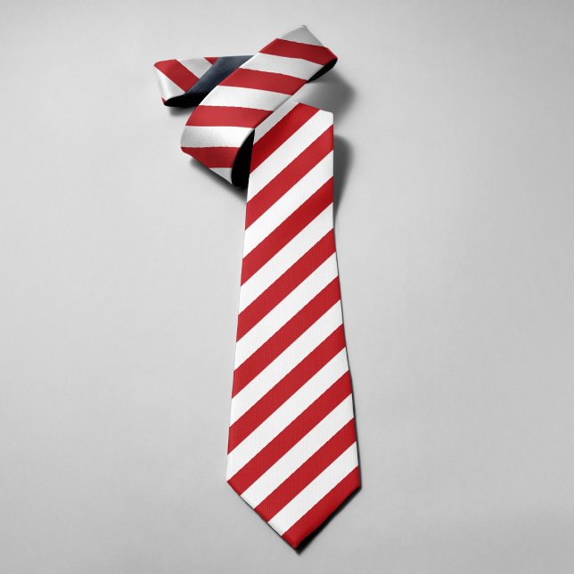 Gravata de Listras Diagonais Vermelho Branco Cláss (Criador carregado)