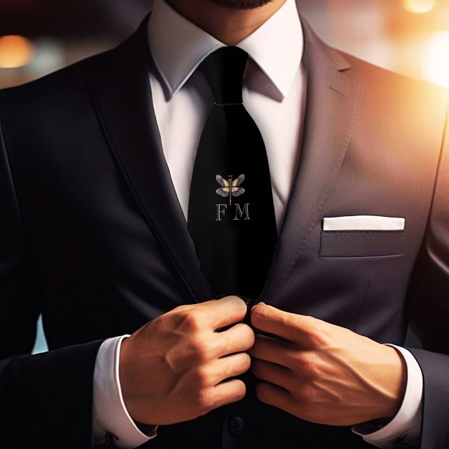 Gravata Dragonfly Elegante Monograma No Colo Negro (Criador carregado)