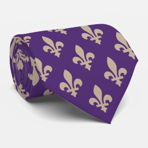 Gravata Fleur de Lis Pattern, Royal French Cream on Purple