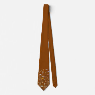Gravata Floral com Ponta de Flor Silvestre Marrom