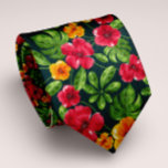 Gravata Floral tropical personalizável vibrante<br><div class="desc">Solte seu lado ousado com esta gravata tropical do pescoço floral, que se apaga, rebentando com flores e tons vibrantes que evocam a energia de um paraíso insular. Projetado para adicionar um pedaço de festividade a qualquer roupa, seja você se vestindo para um casamento de verão, uma fuga tropical, ou...</div>