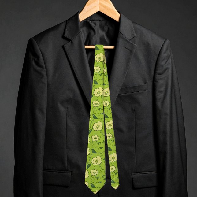 Gravata Flores Amarelos Com Vinhas E Círculos Em Verde (Nature at its finest. This floral tie is all hand drawn. Elegant and different gift for your man.)