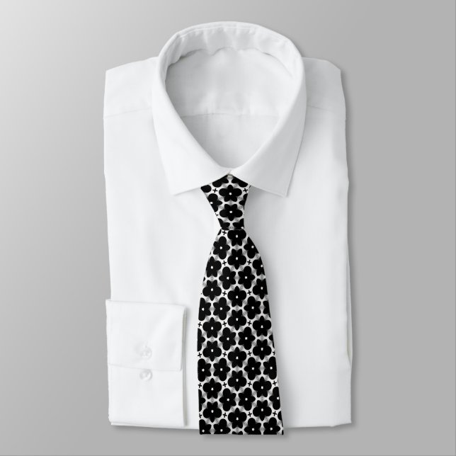 Gravata Goth Black Flowers and White Neck Tie (Amarrado)
