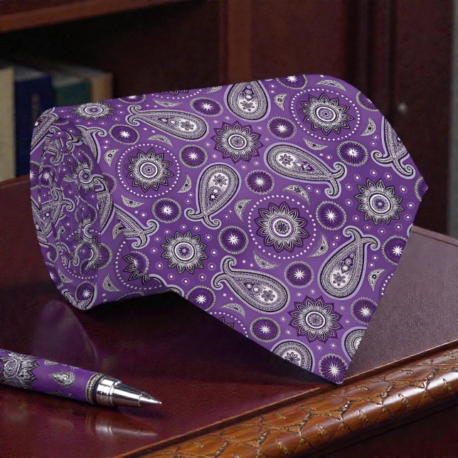 Gravata Hippy Retro Roxo Paisley (Criador carregado)
