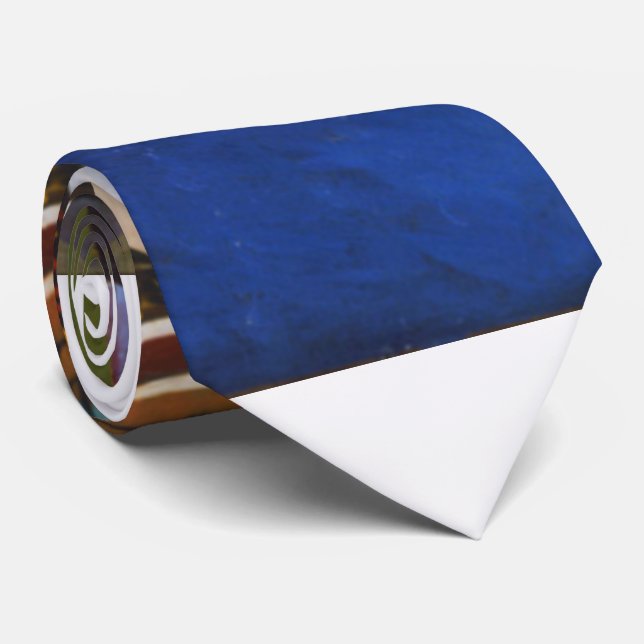 Gravata Horse Pipe Red Flower por Joan Miro (Rolled)