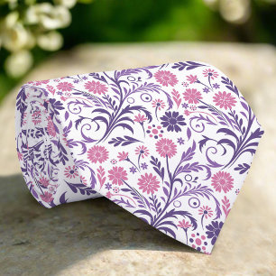 Gravata Ilustração Floral Elegante Em Fundo Branco