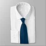Gravata Iniciais Ocultos Azul Prussiano Gravação de Cor Só<br><div class="desc">Cor Sólida das Iniciais Ocultas Azul Prussiana. Para casamentos ou uso diário, com as iniciais Idden na parte traseira, que você pode facilmente personalizar ou excluir se não for necessário. Pode ser alterado para qualquer cor de sua escolha através da opção Personalizar mais, ou envie-me uma mensagem se precisar de...</div>