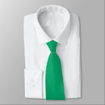 Gravata Jade Green Oculta Iniciais Sólidas Coloração Colun<br><div class="desc">Cor Sólida das Iniciais Ocultas em Verde Jade. Para casamentos ou uso diário, com as iniciais Idden na parte traseira, que você pode facilmente personalizar ou excluir se não for necessário. Pode ser alterado para qualquer cor de sua escolha através da opção Personalizar mais, ou envie-me uma mensagem se precisar...</div>