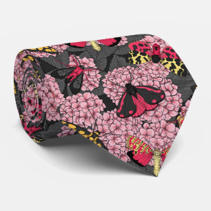Gravata Mães na hidrangea rosa