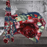 Gravata Marinho Burgundy Peony Silver Sage Greenery Casame<br><div class="desc">Um marinho de gravata burgundy do pescoço de casamento, com pedras vermelhas pintadas a aquarelas, com vegetação silva e com fundo azul marinho sólido.</div>