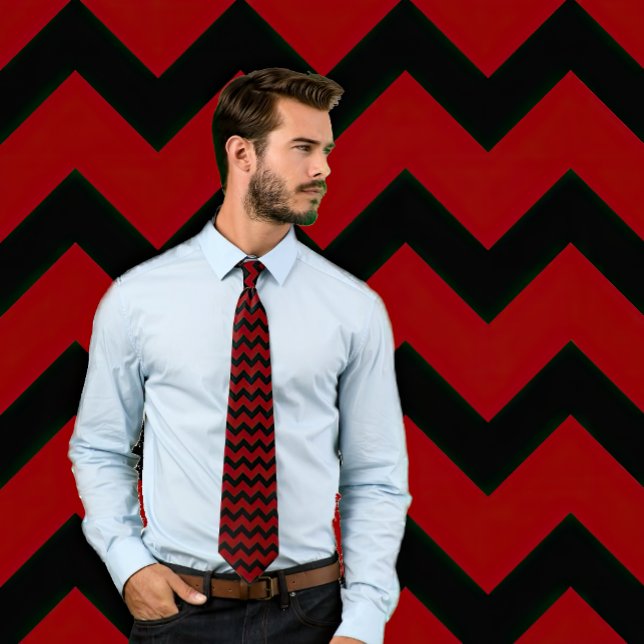 Gravata Maroon e Black Zig Zag Striped (Man models a maroon and black chevron pattern tie. Background matches tie.)