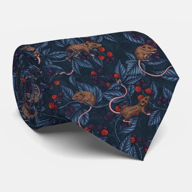 Gravata Mice and blackberries on navy (Rolled)