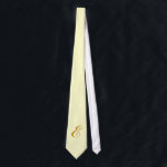 Gravata Monograma Amarelo Tie<br><div class="desc">Ninguém ficará melhor do que você quando vestir esta gravata com a sua inicial. Adicione a inicial que você deseja no campo fornecido. Você pode adicionar uma ou mais iniciais ou um nome,  a escolha é sua. O estilo,  o tamanho e a cor do tipo também podem ser alterados.</div>