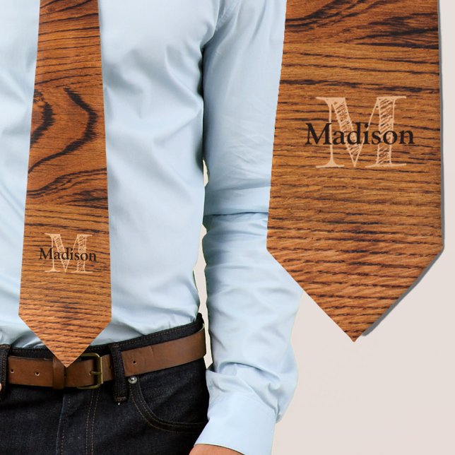 Gravata Monograma de madeira russa queimada em vinagre (Vintage rustic brown burnt wood Monogram Neck Tie. Personalize with your custom initial and name.)